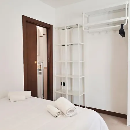 Uno Su Mille Διαμέρισμα *