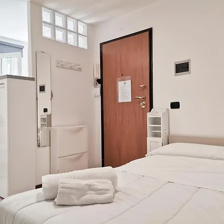 Uno Su Mille Διαμέρισμα Μπάρι